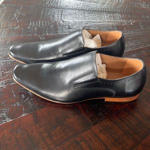 Brand new never worn Mens Aldo dress shoes